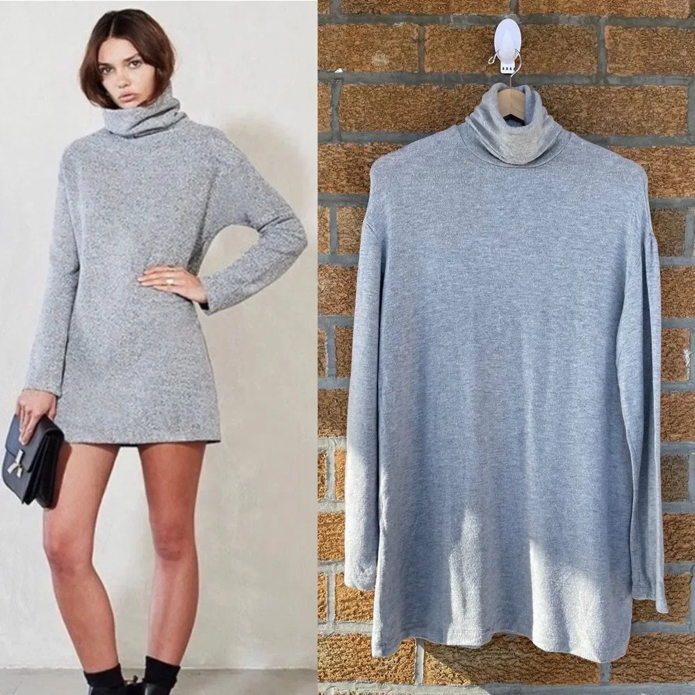 Reformation Long Sleeve Turtleneck Sweater Dress small